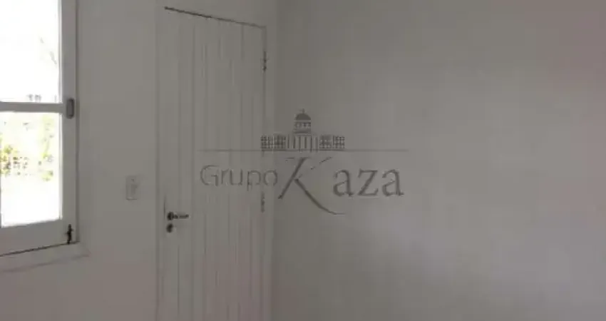 Casa condomínio - jardim americano - condomínio tancredo neves - 2 dormitórios - 65m².