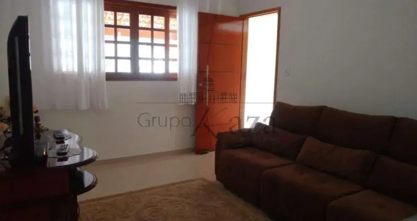 Casa com 3 quartos à venda na Rua Sebastião Lourenço, Residencial Altos do Bosque, São José dos Campos