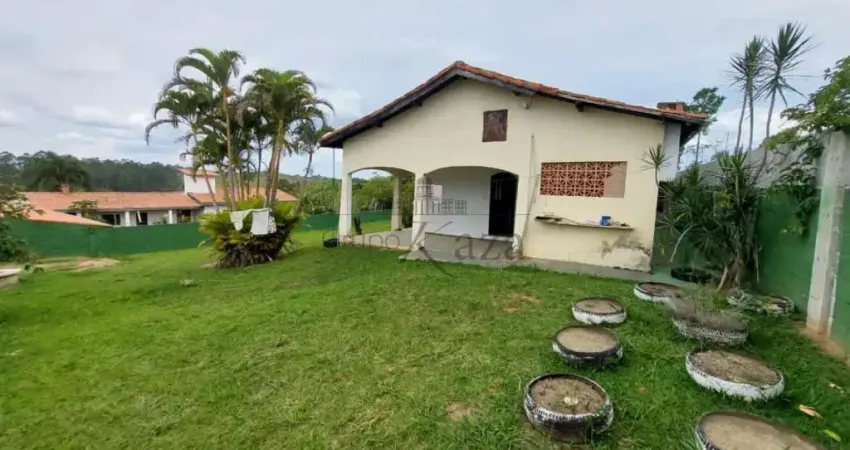 Oportunidade - chácara - veraneio irajá - jacareí - 2 dormitórios - 150m²