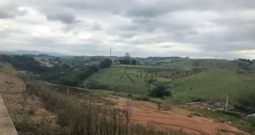 Área - vila são geraldo - 6.106,50m² + um lateral com 1547,88m²