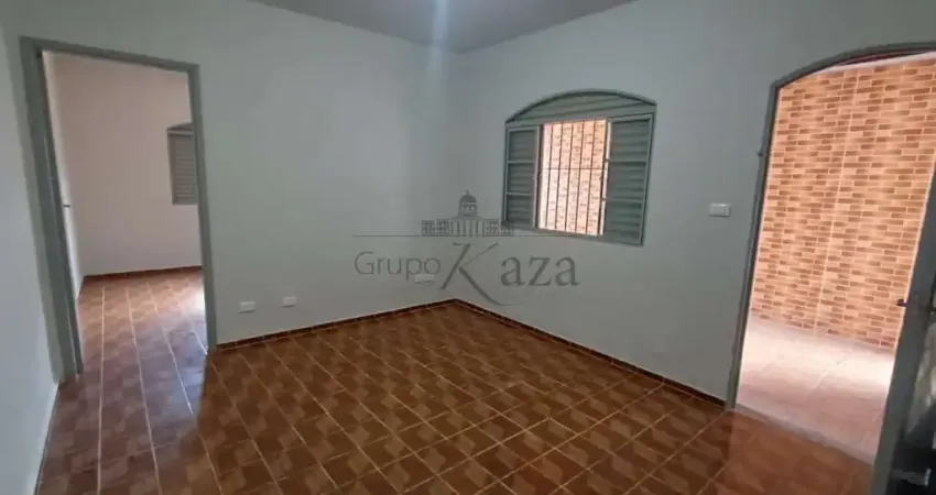 Casa com 2 quartos para alugar na Avenida Iguape, Jardim Satélite, São José dos Campos