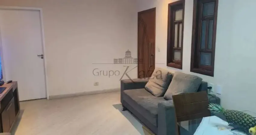Oportunidade - Casa - Jardim Limoeiro - 2 Dormitórios - 125m².