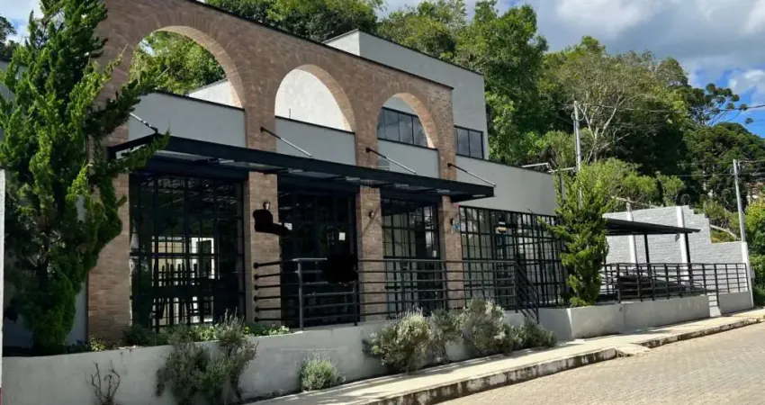 Prédio à venda na Rua Paulino Faria, Centro, Delfim Moreira