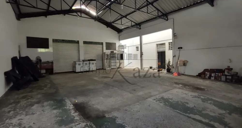 Galpão Industrial - Bosque dos Eucaliptos - 899m² - Melhor localização do bairro