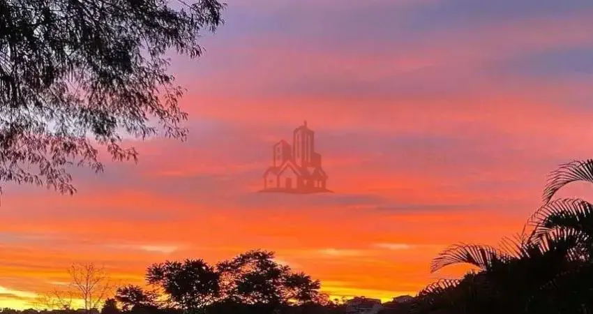 Terreno amplo à venda no condomínio forest hills – granja viana, cotia/sp