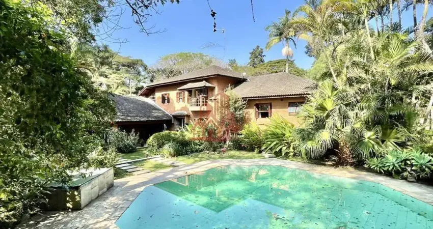 Casa com 5 quartos para alugar na Rua São Judas Tadeu, 365, Vila Santo Antônio, Cotia