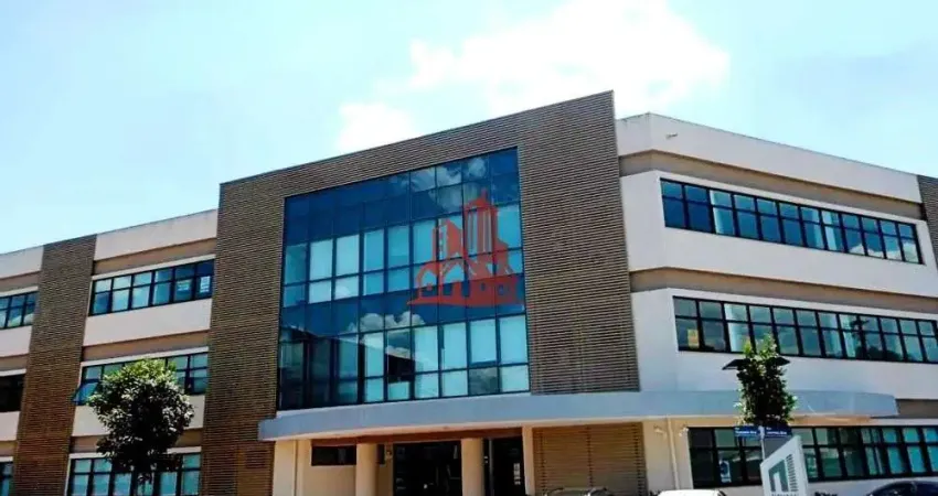 Sala Comercial na Granja Vianna com 2 ambientes + copa e wc e garagem.