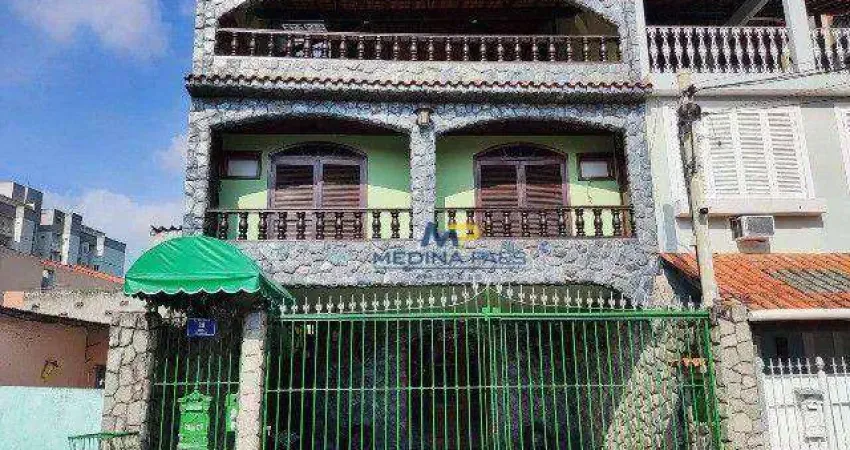 Casa com 4 dormitórios à venda por R$ 540.000,00 - Centro - São Gonçalo/RJ