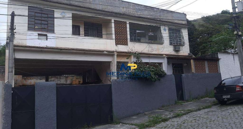 Sobrado com 2 dormitórios à venda por R$ 210.000,00 - Tenente Jardim - São Gonçalo/RJ