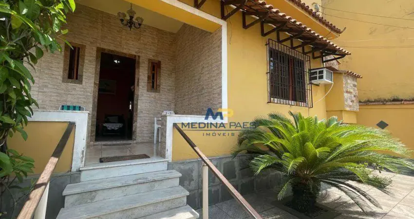 Casa com 3 dormitórios à venda por R$ 650.000,00 - Trindade - São Gonçalo/RJ