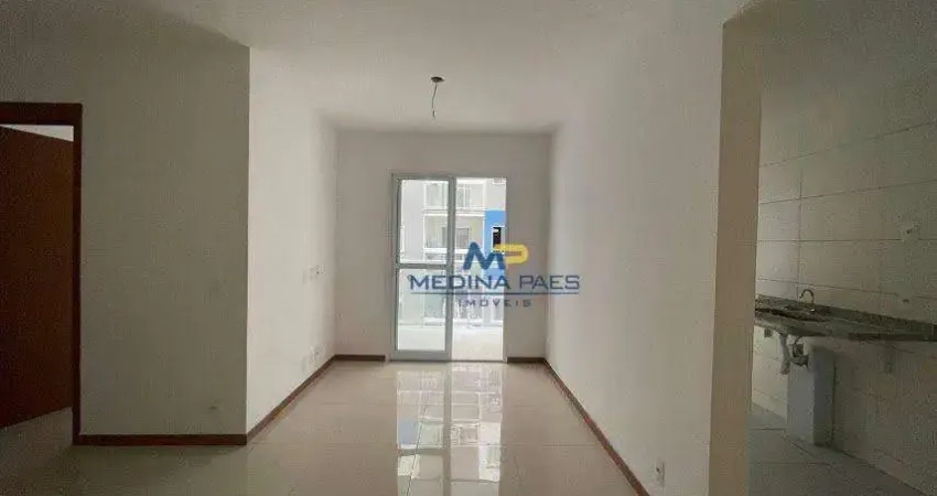 Apartamento com 3 dormitórios à venda, 75 m² por R$ 320.000,00 - Colubande - São Gonçalo/RJ