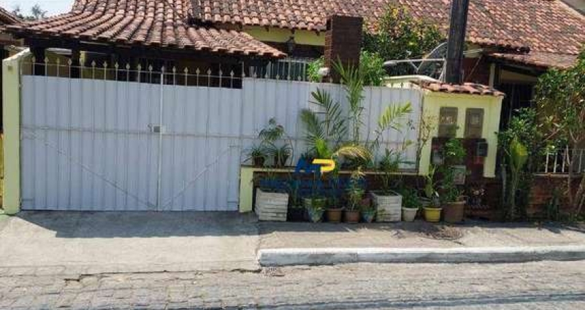 Casa com 3 dormitórios à venda por R$ 295.000,00 - Galo Branco - São Gonçalo/RJ