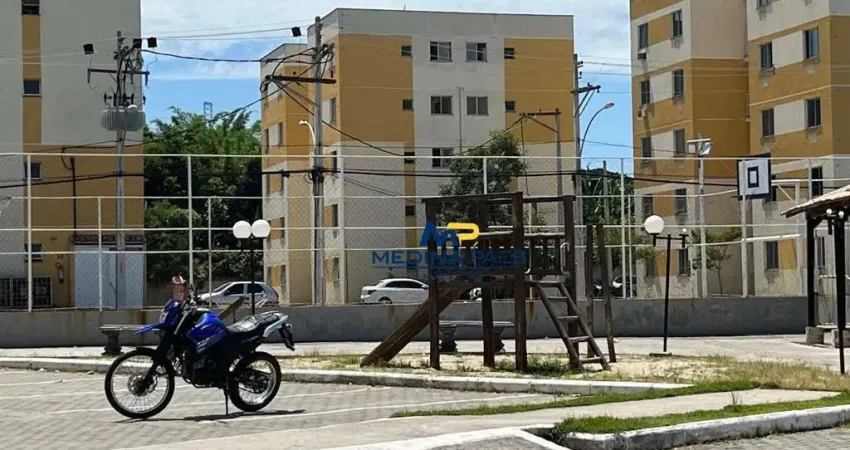 Apartamento com 2 dormitórios à venda, 50 m² por R$ 230.000,00 - Monjolo - São Gonçalo/RJ