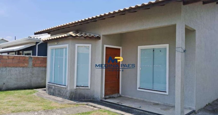 Casa com 3 dormitórios à venda, 100 m² por R$ 450.000,00 - Caxito - Maricá/RJ