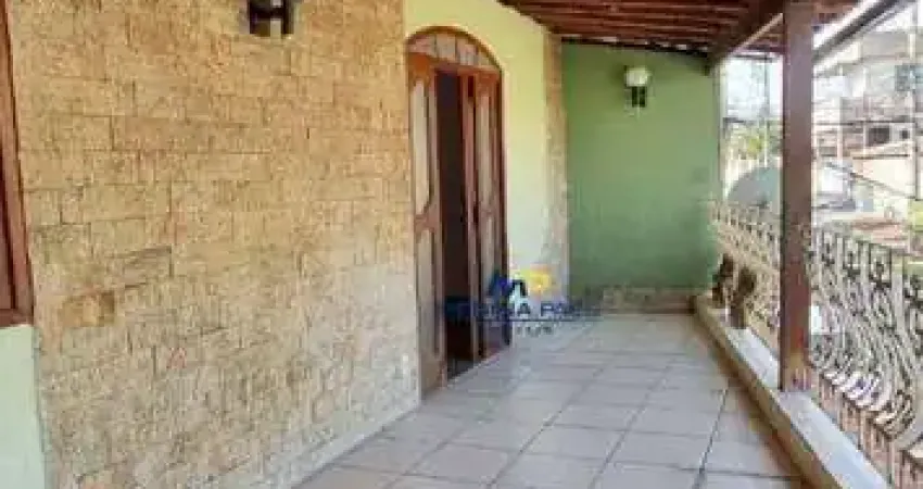 Sobrado com 1 dormitório à venda por R$ 180.000 - Centro - São Gonçalo/RJ