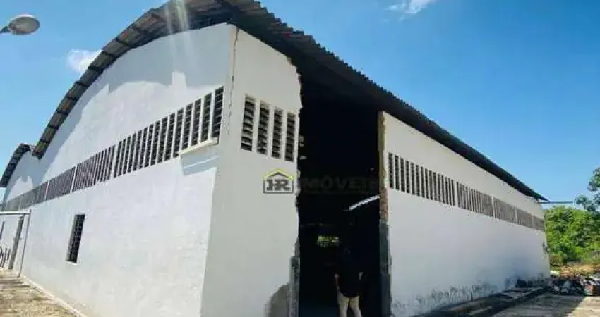 Barracão / Galpão / Depósito para alugar na Rua Espírito Santo, Saci, Teresina