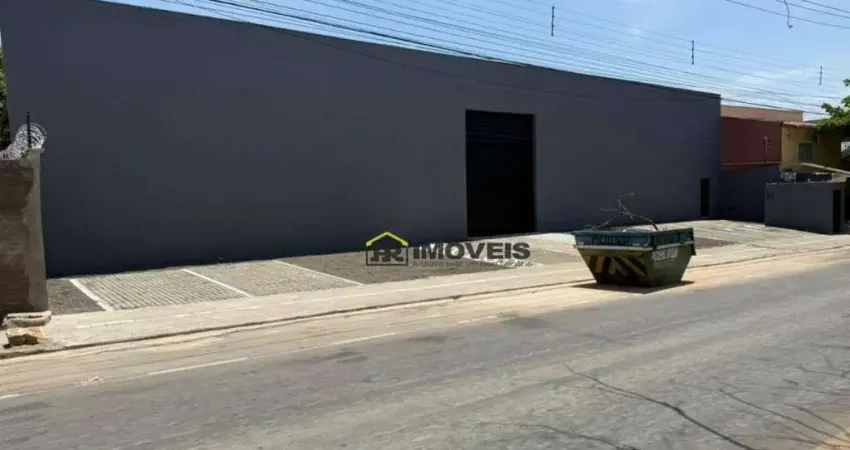 Barracão / Galpão / Depósito para alugar na Avenida Odilon Araújo, 1793, Cristo Rei, Teresina