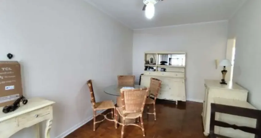 Apartamento para locação no Gonzaga, Santos-SP: 1 quarto, 1 sala, 1 banheiro e 40m² de área. Venha conferir!