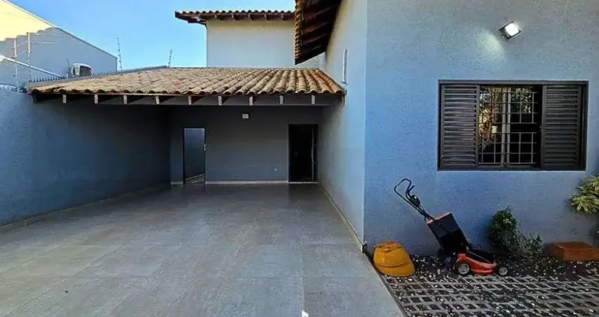 Rico em planejados- 1 quadra da bom pastor-recém-reformado- pronto p/ morar- piscina aquecida