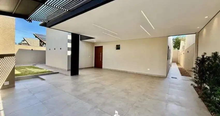 Maravilhosa casa térrea com 3 suítes e piscina aquecida e energia fotovoltaica no rita vieira