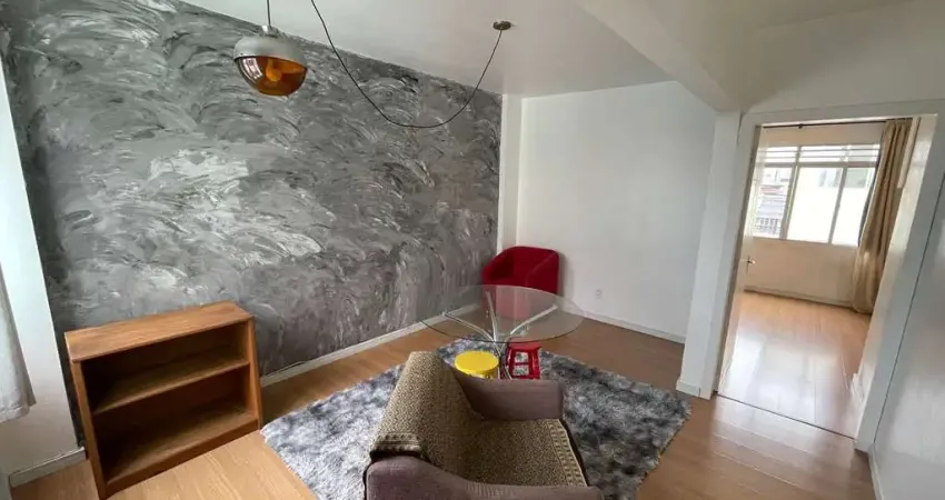 Edifício Sandra - Apartamento em Estreito, Florianópolis/SC