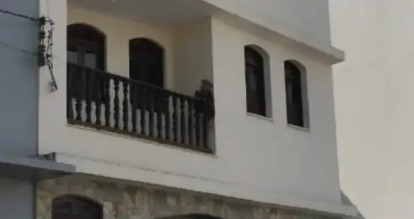 Casa com 3 quartos à venda na Rua Dom Pedro II, 260, Centro, Vitória da Conquista