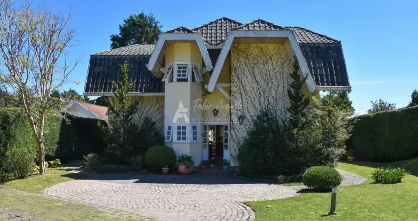 Encante-se com esta bela casa em região nobre - encante-se com esta bela casa em região nobre de campos do jordão!