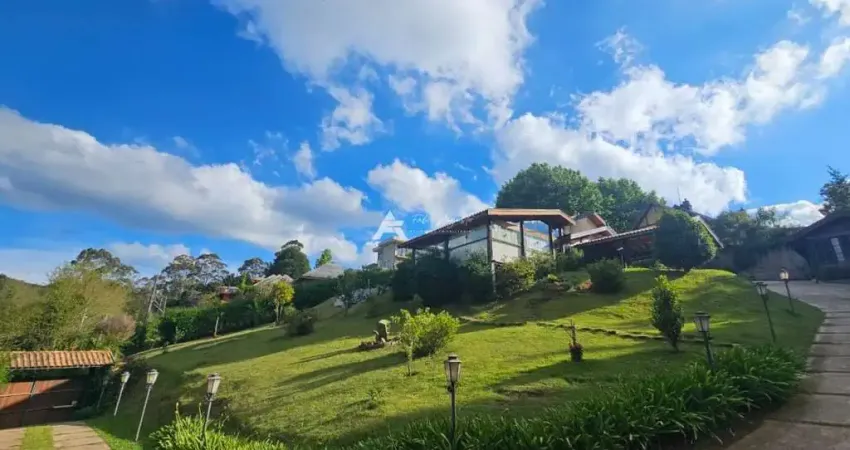 Casa exclusiva à venda em região nobre de cam - casa exclusiva à venda em região nobre de campos do jordão!