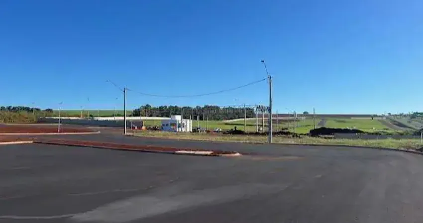 Terreno comercial com 1000 m2 no Centro Empresarial THO