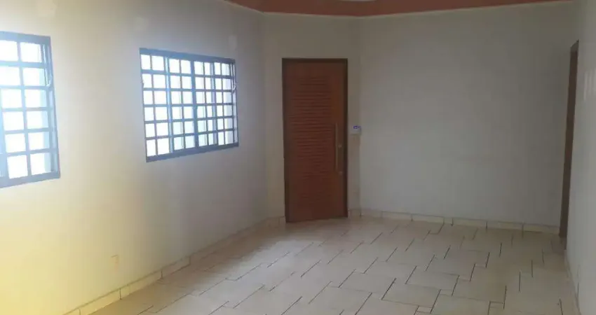 casa com 3 quartos no Sumarezinho
