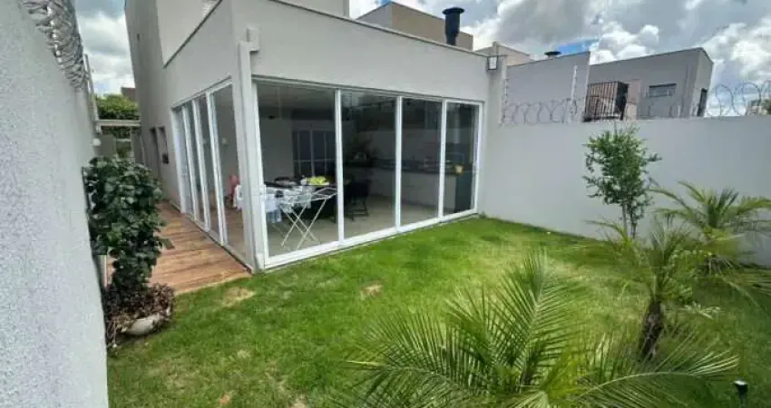 Casa com armarios em Bonfim Paulista