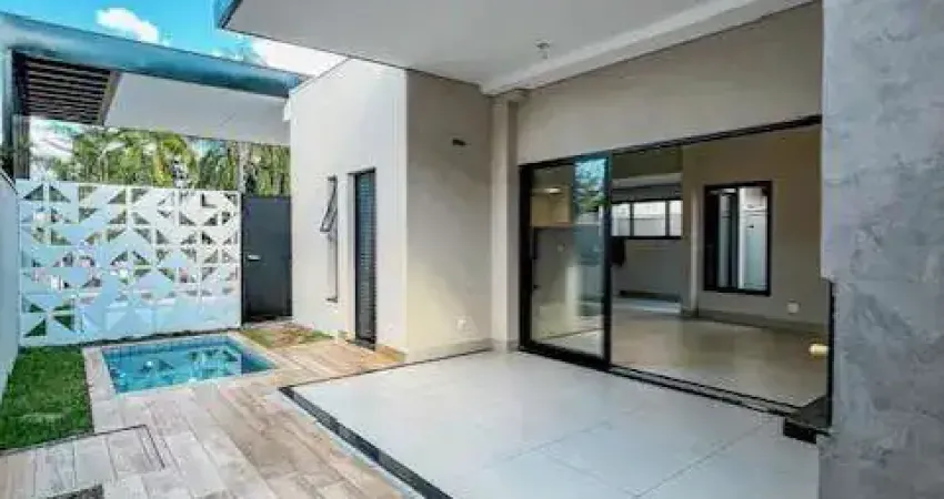 Casa com otimo acabamento no Cond Aurora Village