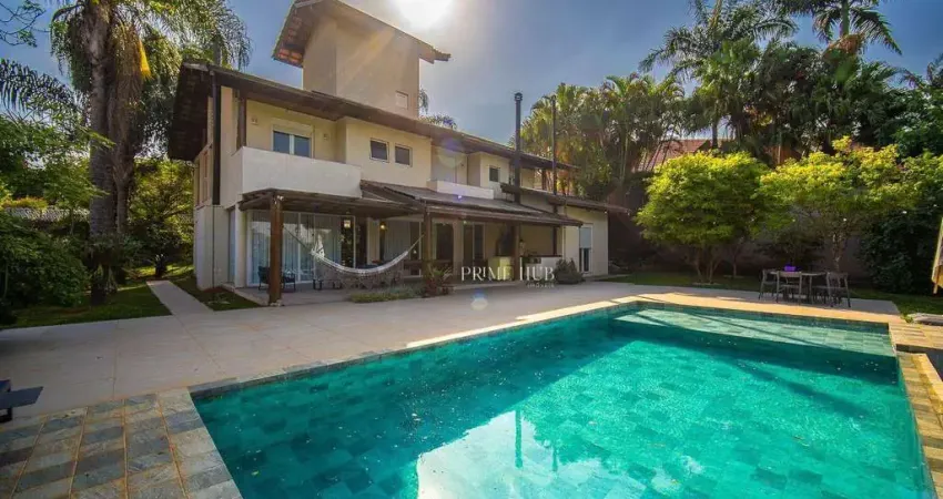 Casa moderna e reformada no condomínio jardim passárgada e – granja viana