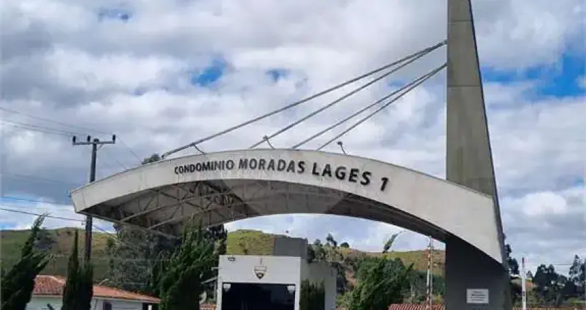 Terreno em condomínio fechado à venda no Guarujá, Lages 