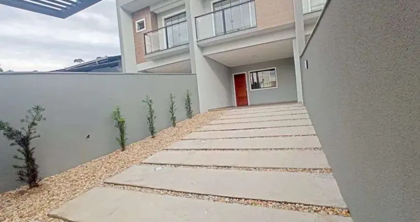 Sobrado alto padrão/1suíte+2dorm/2vagas/8mtfundos/10mtfrente/bairro boa vista - joinville - sc