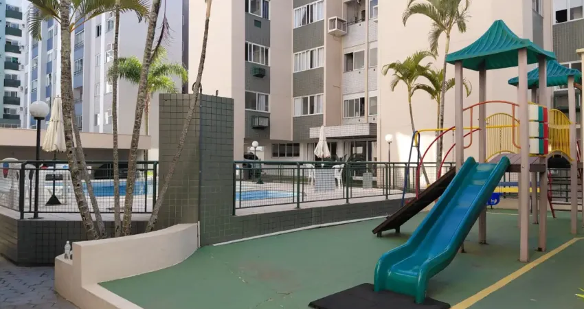 Apartamento 03 dormit sendo 01 suíte no jardim atlântico em florianópolis.