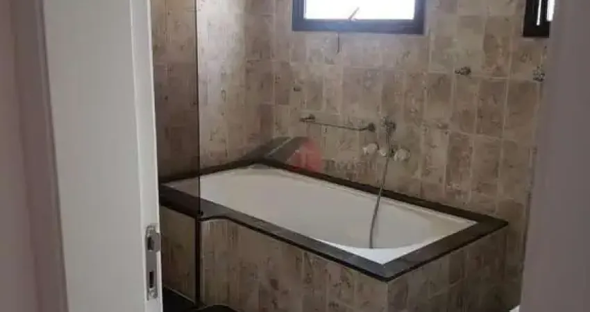 Apartamento de luxo em santo amaro sp: 6 suítes, 647m² à venda