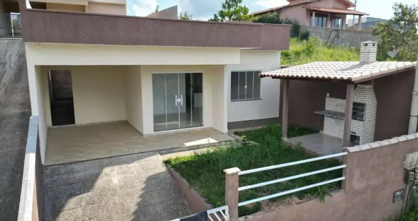 Vendo casa no bairro recanto dos eucaliptos em paty do alferes - rj