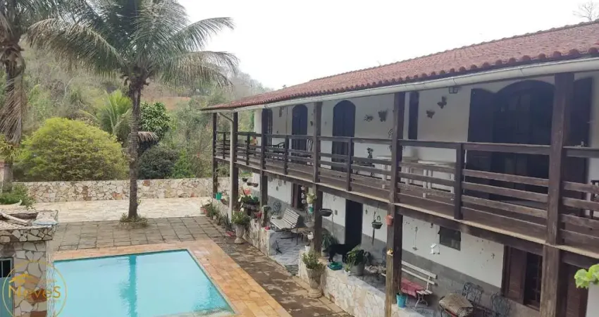 Vendo casa no bairro parque das acácias em paty do alferes - rj.