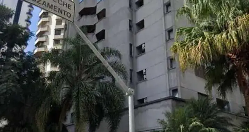 Flat com 1 quarto à venda na Rua Araguari, 711, Moema, São Paulo