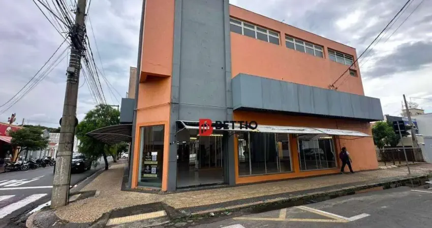 Salão comercial de esquina, ideal para loja, muita vitrine, área de estoque, Centro de Indaiatuba-SP