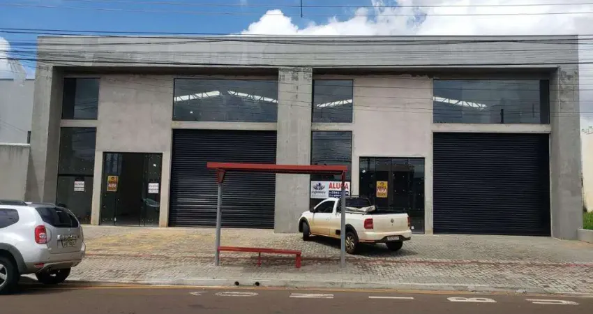 Barracão novo com localização privilegiada – 290 m² na av. roberto koch, jd aragarça - r$ 7.400/mês