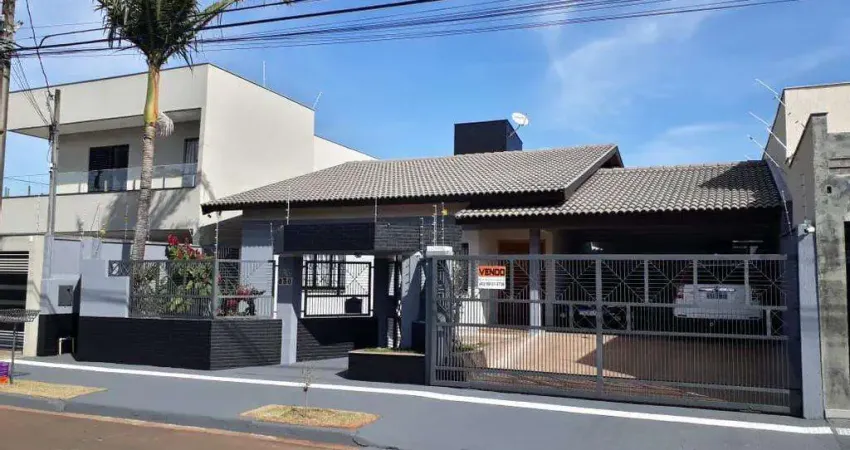 Casa espaçosa com 3 dormitórios à venda no bairro mediterrâneo - 252 m² por r$ 1.690.000 - londrina/pr