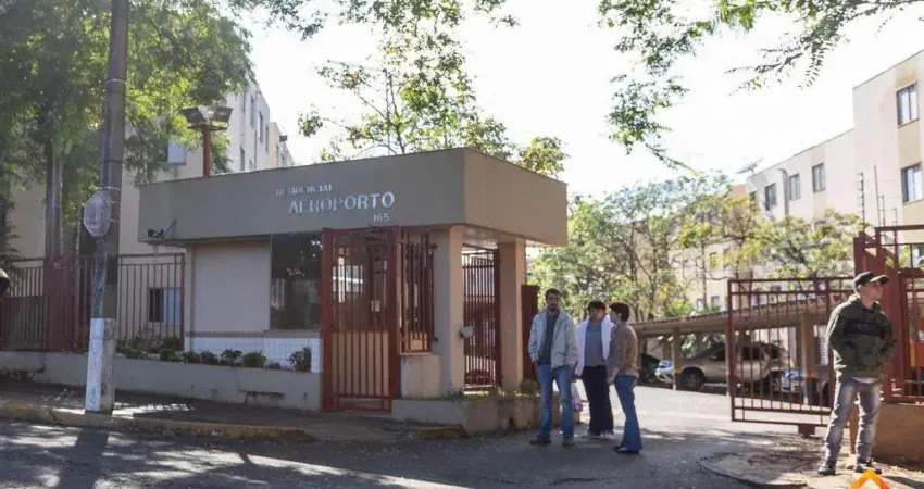 Apartamento à venda com 3 dormitórios no ed resid aeroporto, 52m² por r$ 199.000-vitória regia- londrina-pr