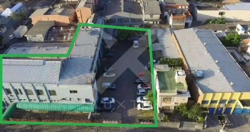 Barracão / Galpão / Depósito à venda na Avenida Berlim, 186, São Geraldo, Porto Alegre