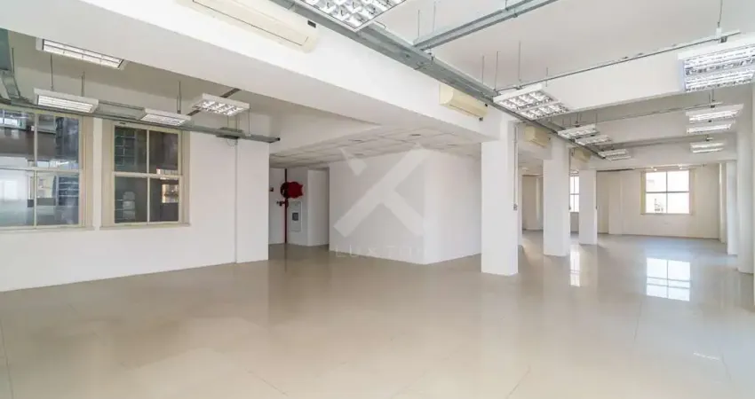 Sala comercial para alugar na Avenida Borges de Medeiros, 261, Centro Histórico, Porto Alegre