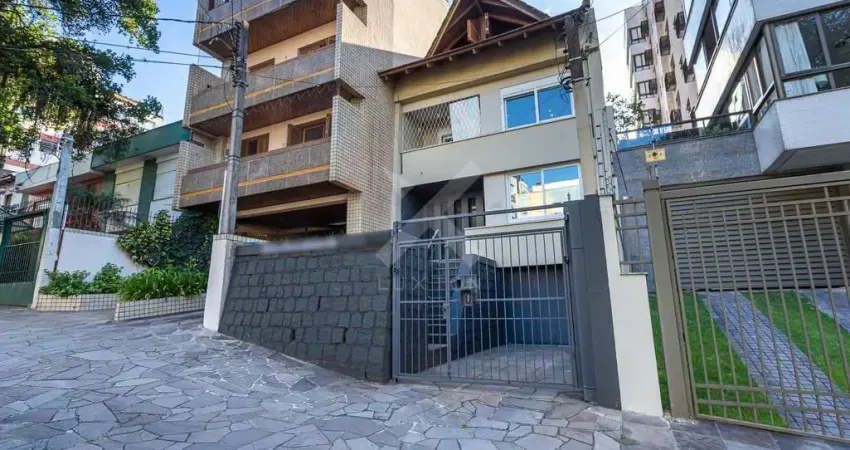 Casa com 3 quartos à venda na Marialnd, 1193, Mont Serrat, Porto Alegre