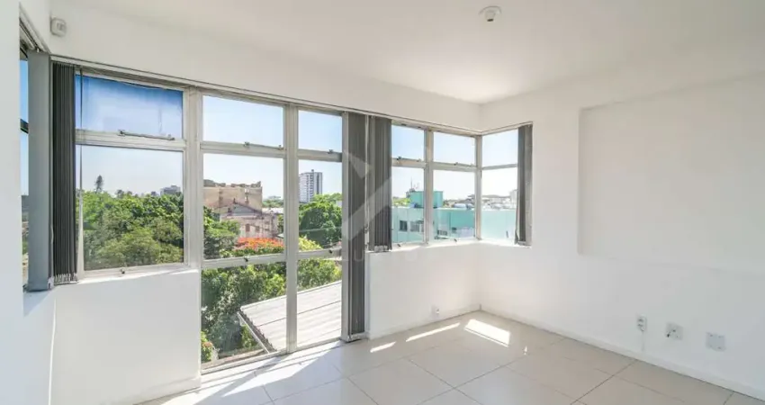 Sala comercial para alugar na Avenida Pará, 330, Navegantes, Porto Alegre