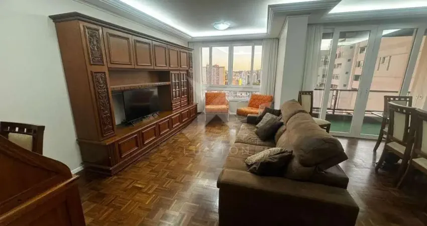 Apartamento com 3 quartos à venda na Rua Duque de Caxias, 1208, Centro Histórico, Porto Alegre