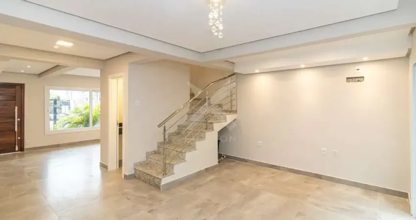 Casa com 3 quartos para alugar na Rua Buarque de Macedo, 931, São Geraldo, Porto Alegre